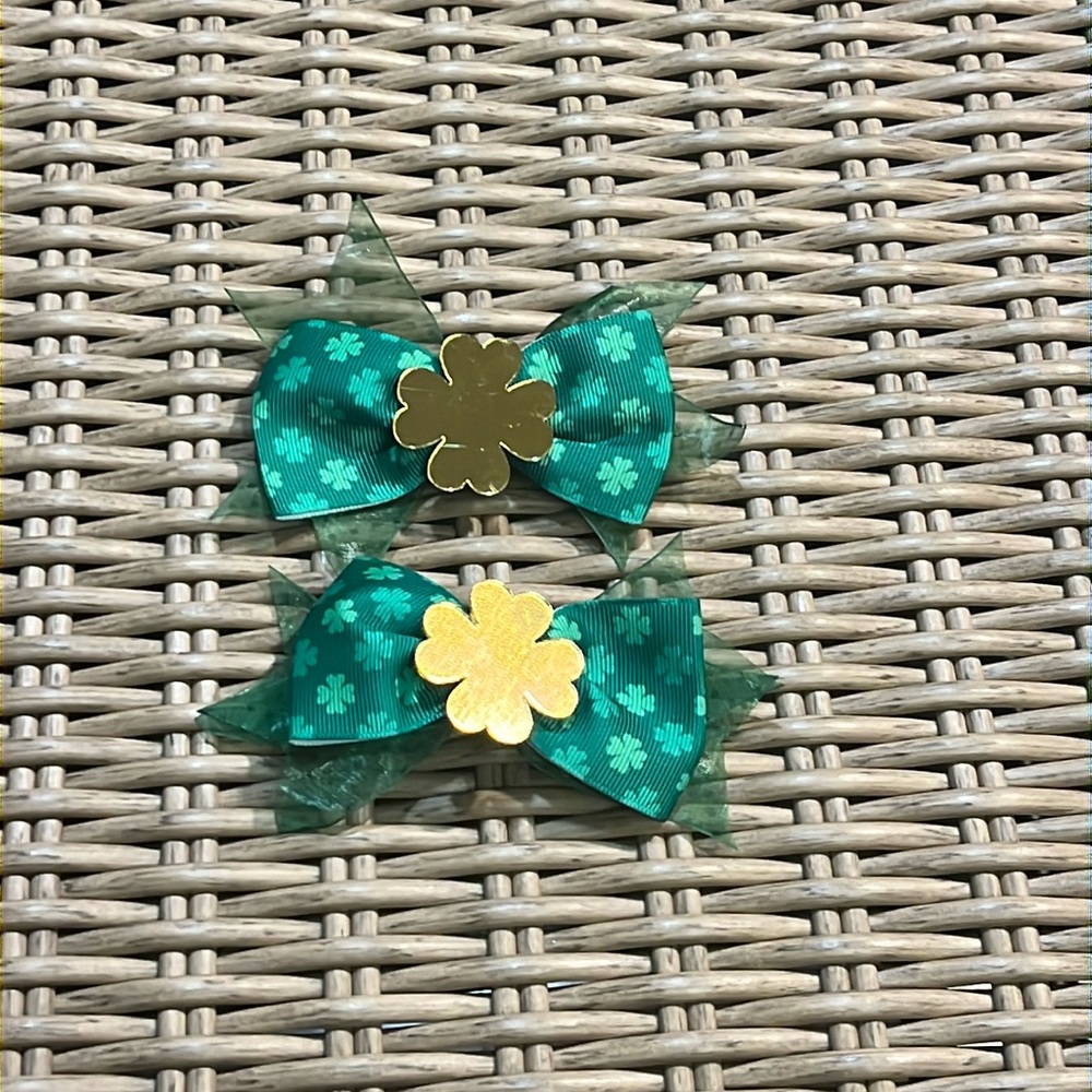 Last Chance!! 🚨St. Patrick’s Day Bows